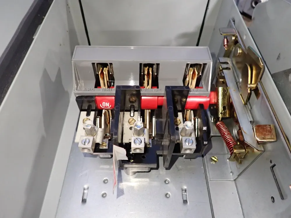 General Electric 60 Amp Non-fusible Disconnect - Thn3362j