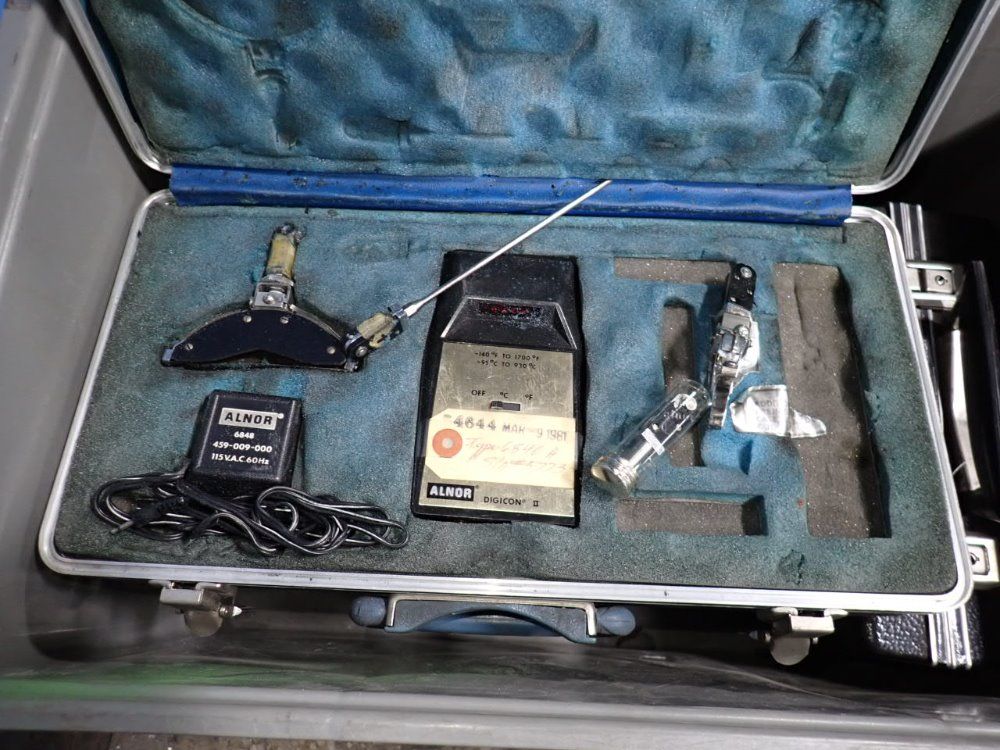 Alnor Spectrophotometer / Thermometer - Digicon Iii / Mini 20