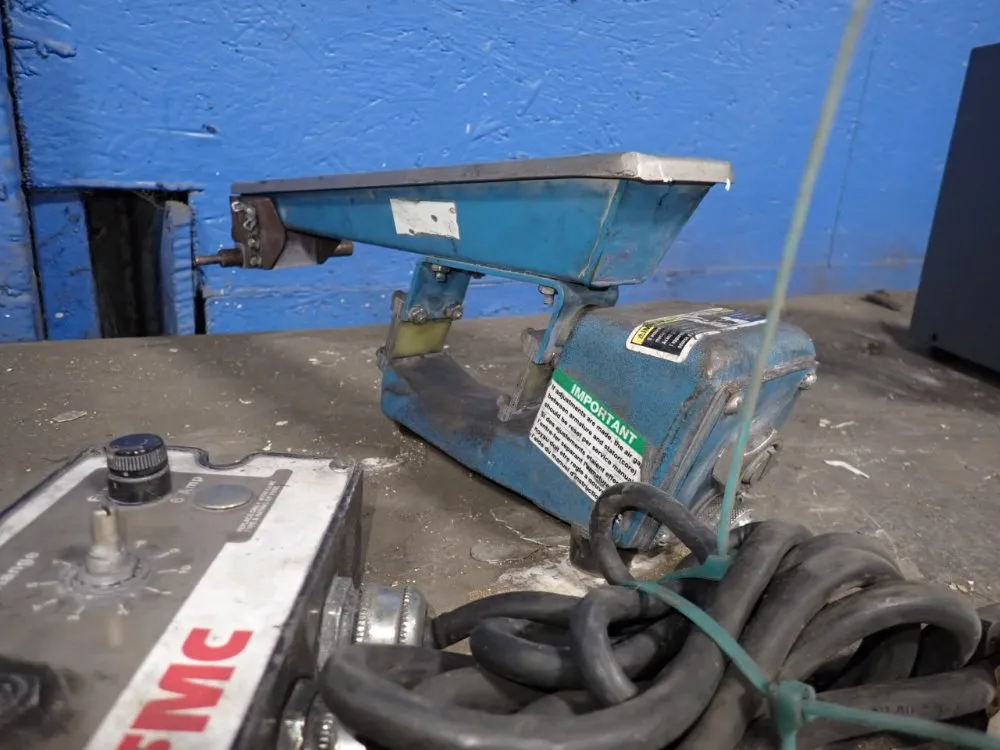 Syntron Magnetic Feeder - F-toc