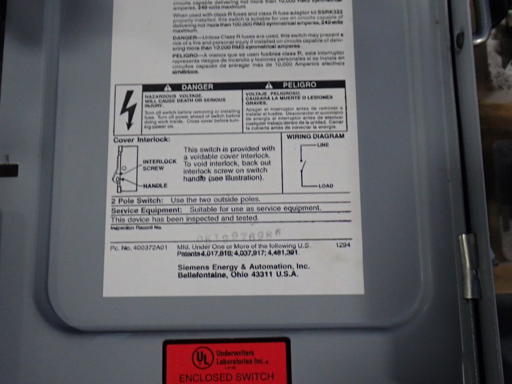 Siemens 60 Amp / 240 Vac Enclosed Switch - Jn422