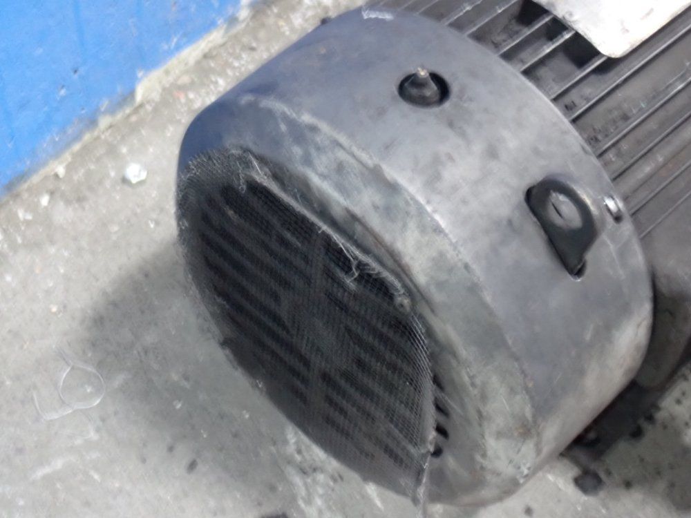 Reliance Electric 5 Hp Motor - P18j8372e Ne