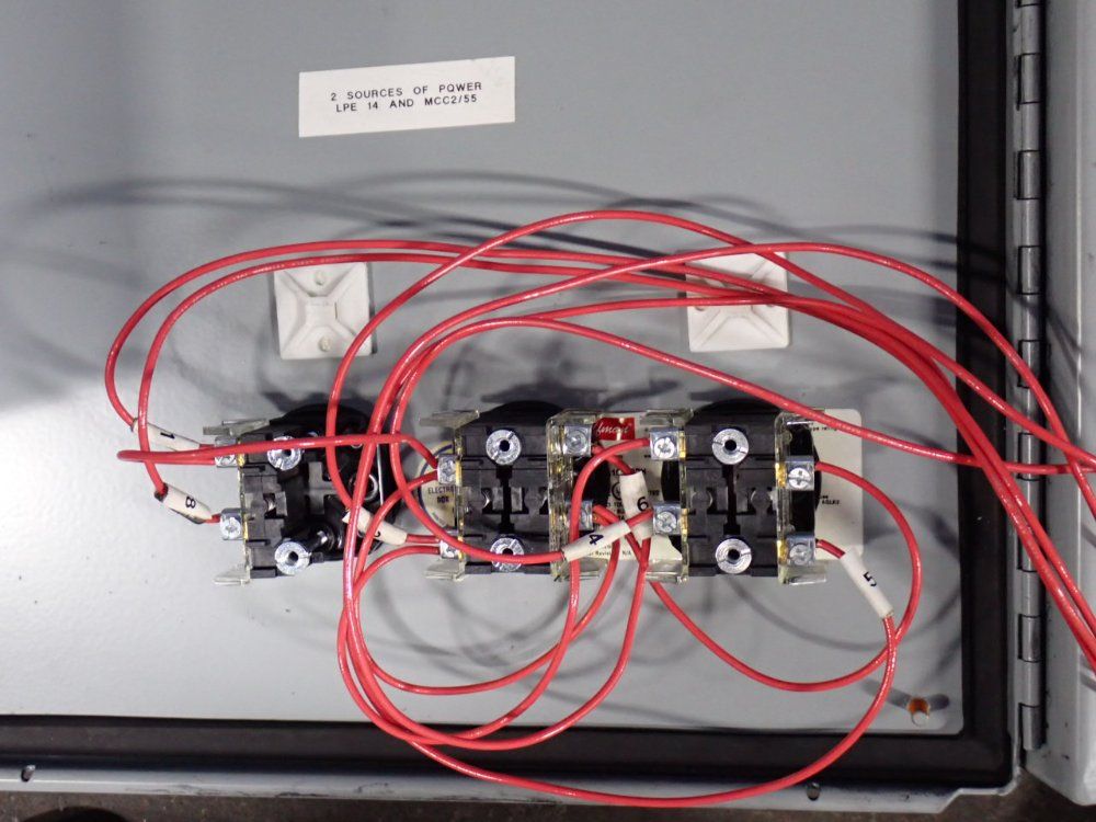 Allen Bradley (plc) Programmable Logic Controller - 1761-l16awa