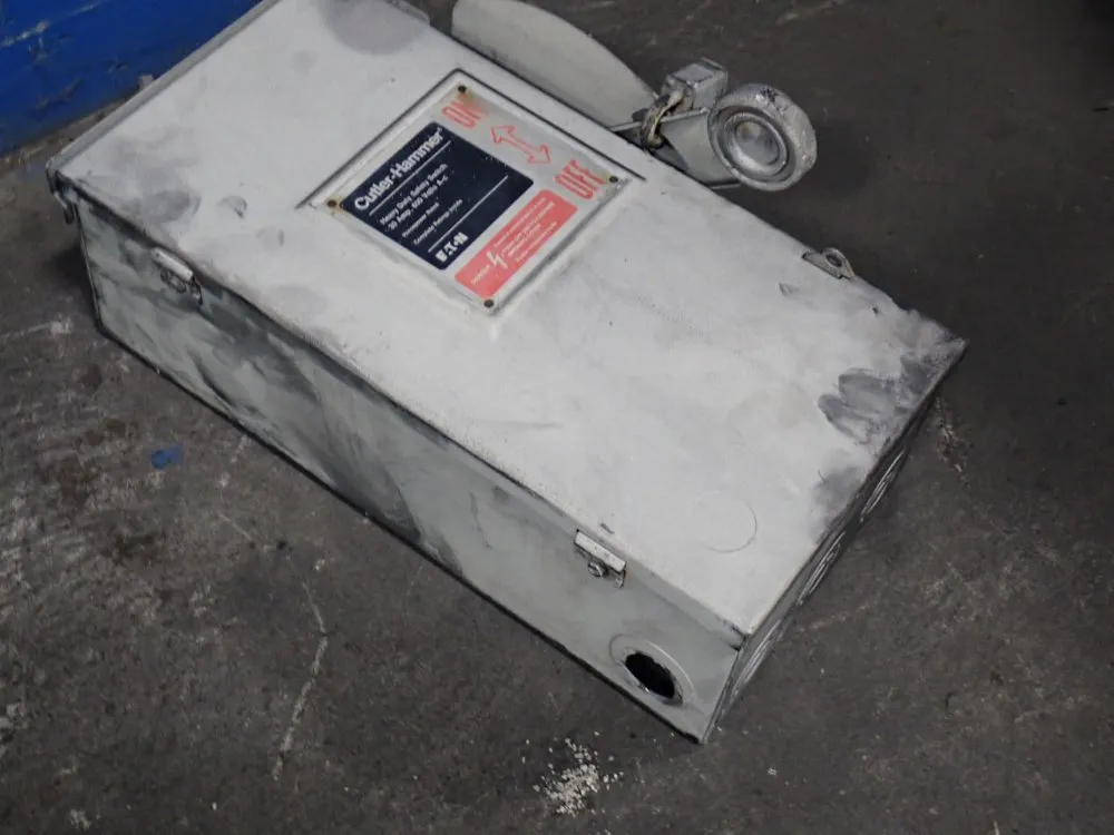 Cutler-hammer 30 A Safety Switch