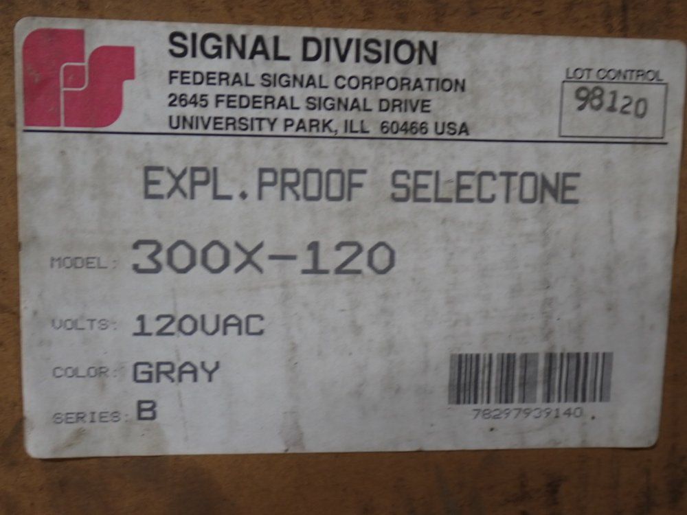 Federal Signal Corporation 0.27 Amps Amplified Speaker - 300x