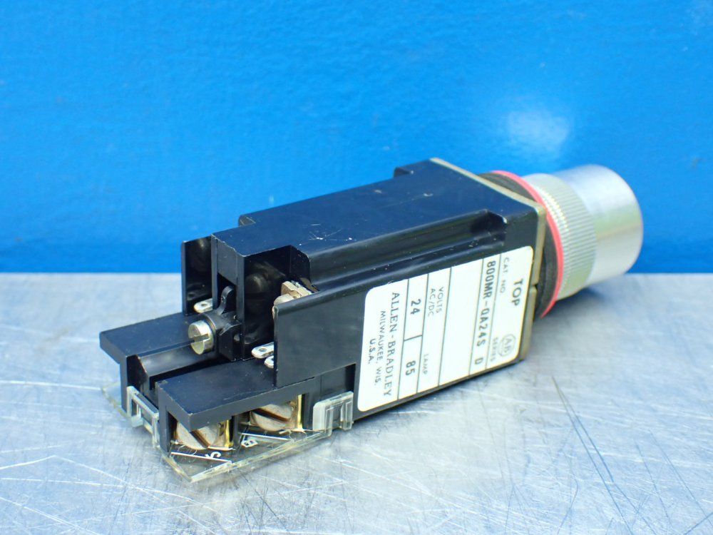 Allen-bradley 3, Small Round Illuminated Push Buttons: Amber - 800mr-qa24aak