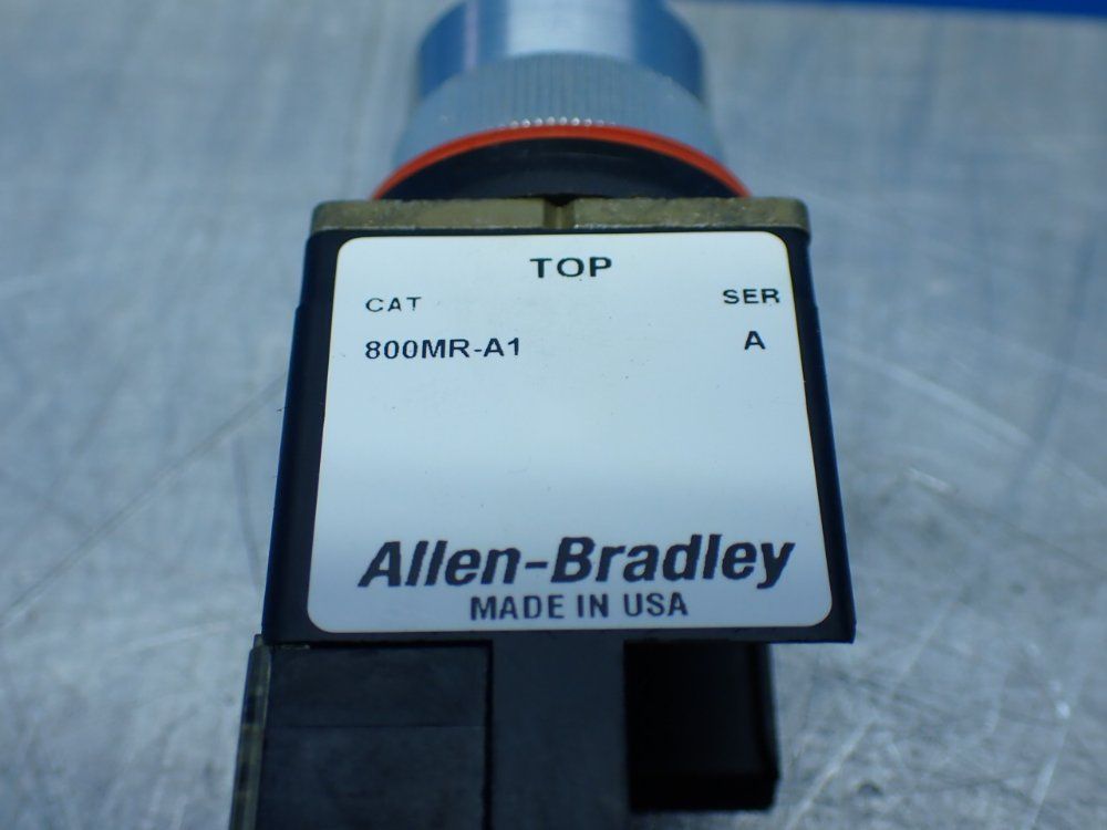 Allen-bradley 3, Small Round Push Buttons. Green Flush Head - 800mr-a1a