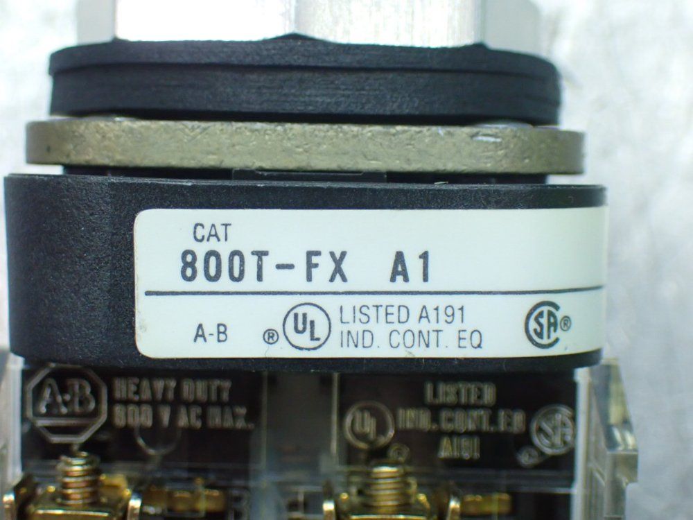 Allen-bradley 4, 2-position Push-pull Buttons, Yellow - 800t-fx9a1