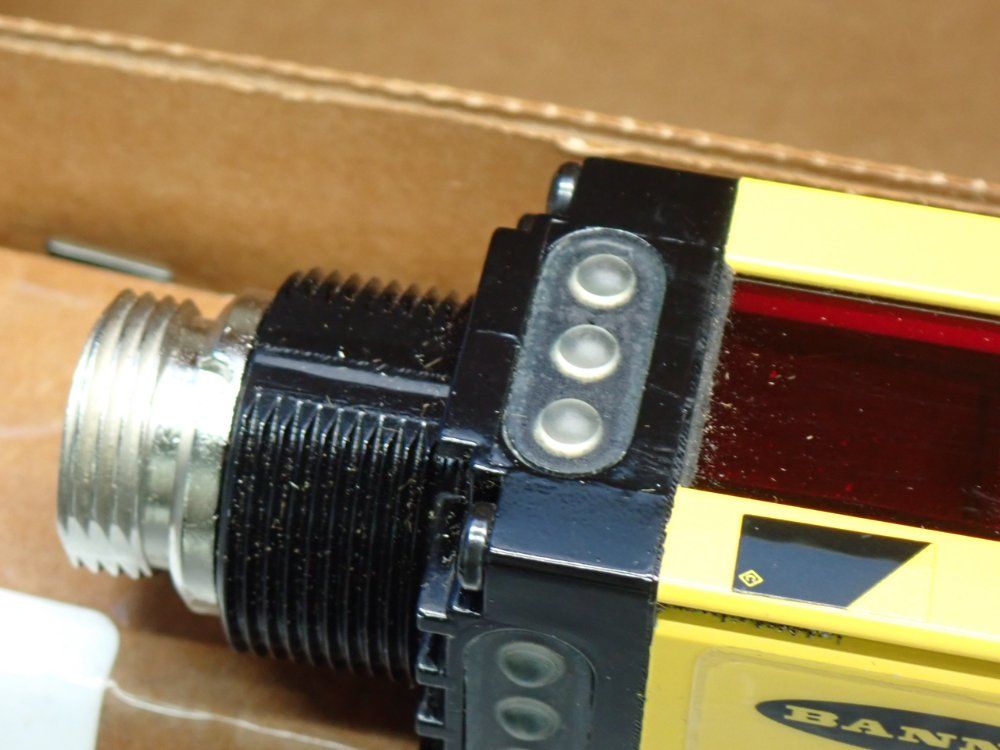 Banner Mini-screen Light Curtain - Msr1224y