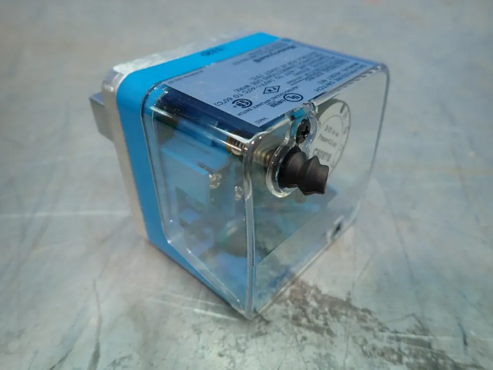 Honeywell Gas Pressure Switch - C6097b1028