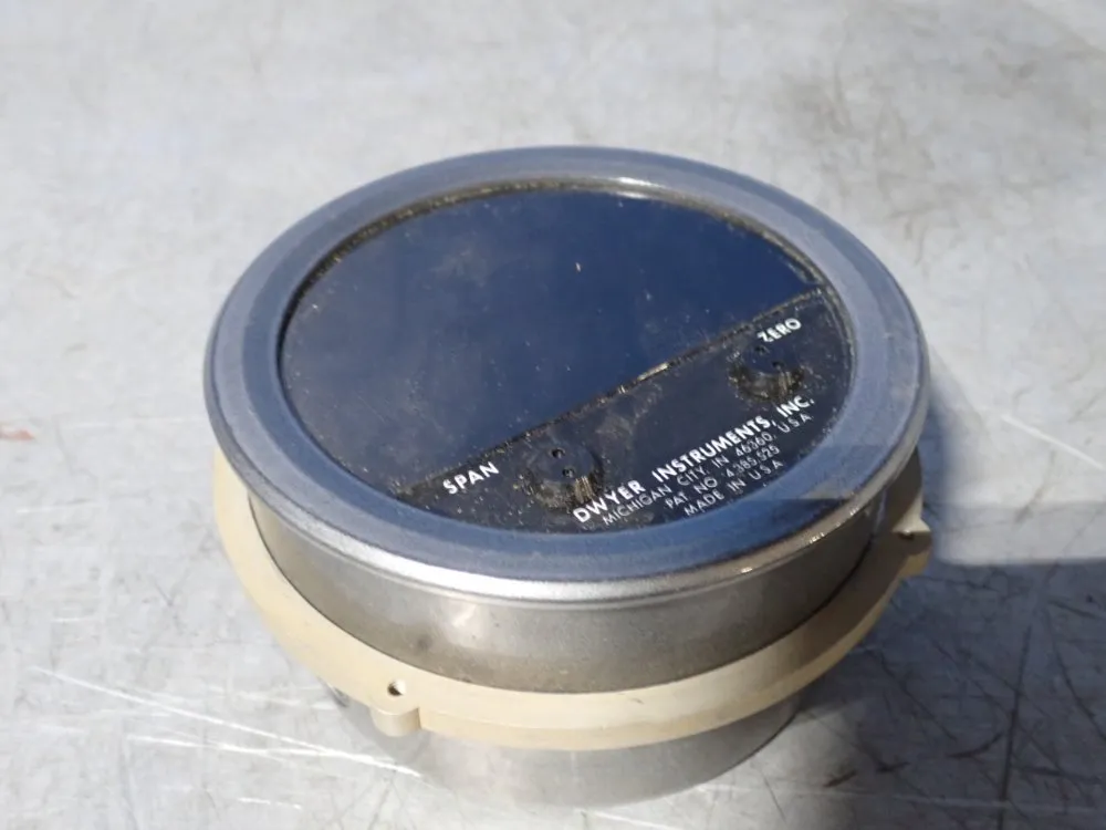 Dwyer Magnehelic Differential Pressure Gauge - N32nan