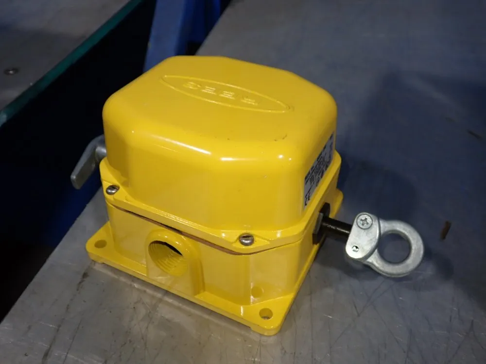 Rees Cable Operated Switch - 04944-240