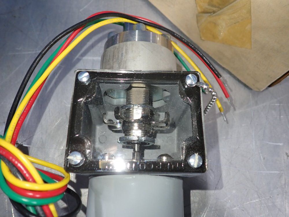 Meroid Pressure Switch - 1003eb3j