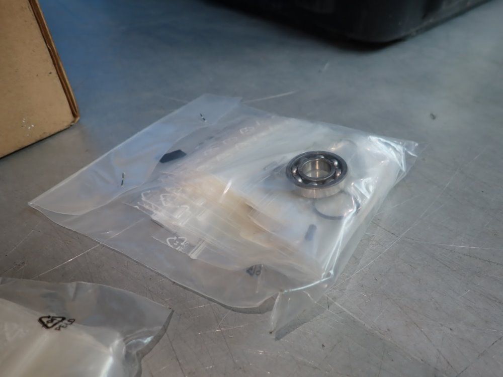 Cooper Tools Bearings/hardware