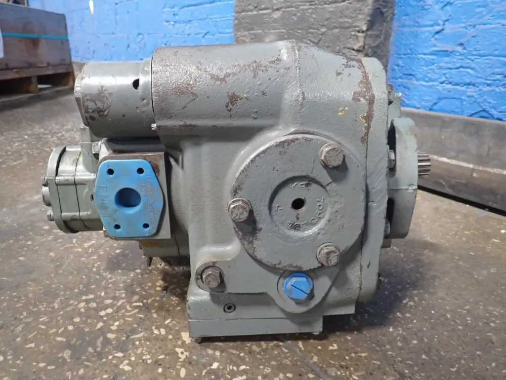 Sauer Sunstrand Hydraulic Piston Pump - 23m-2039 Ccw