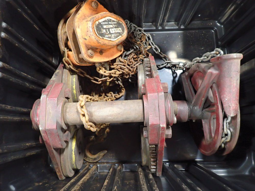 1 Ton Hoists/trolleys