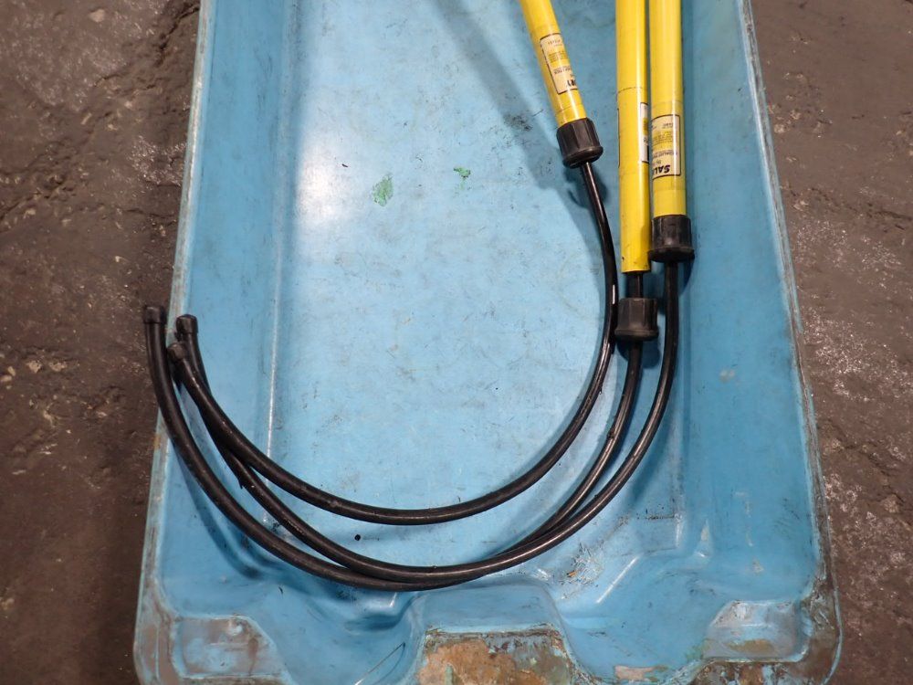 Honeywell Fiberglass Hot Sticks - 24401 / 24400