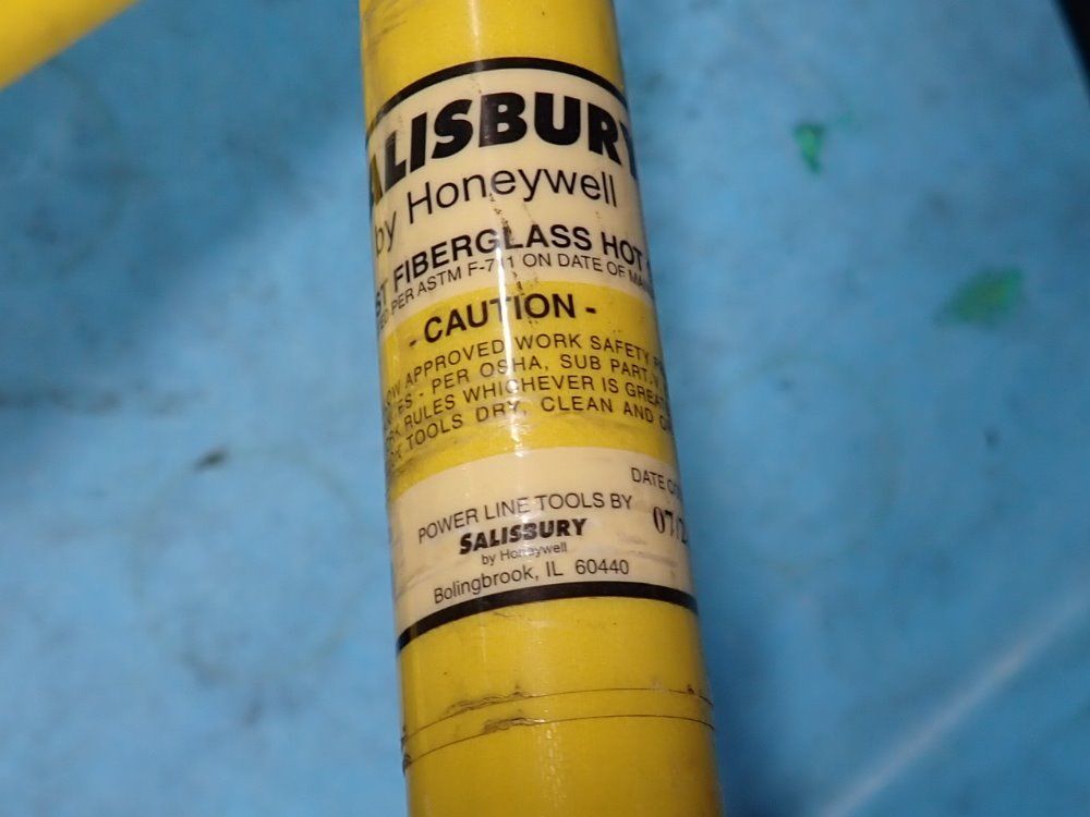 Honeywell Fiberglass Hot Sticks - 24401 / 24400