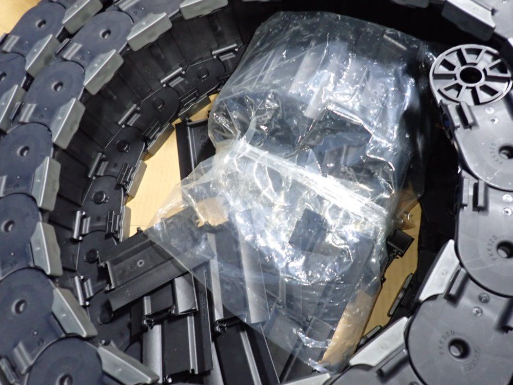 Sankei Cable Tracks - Pkk320-yd55