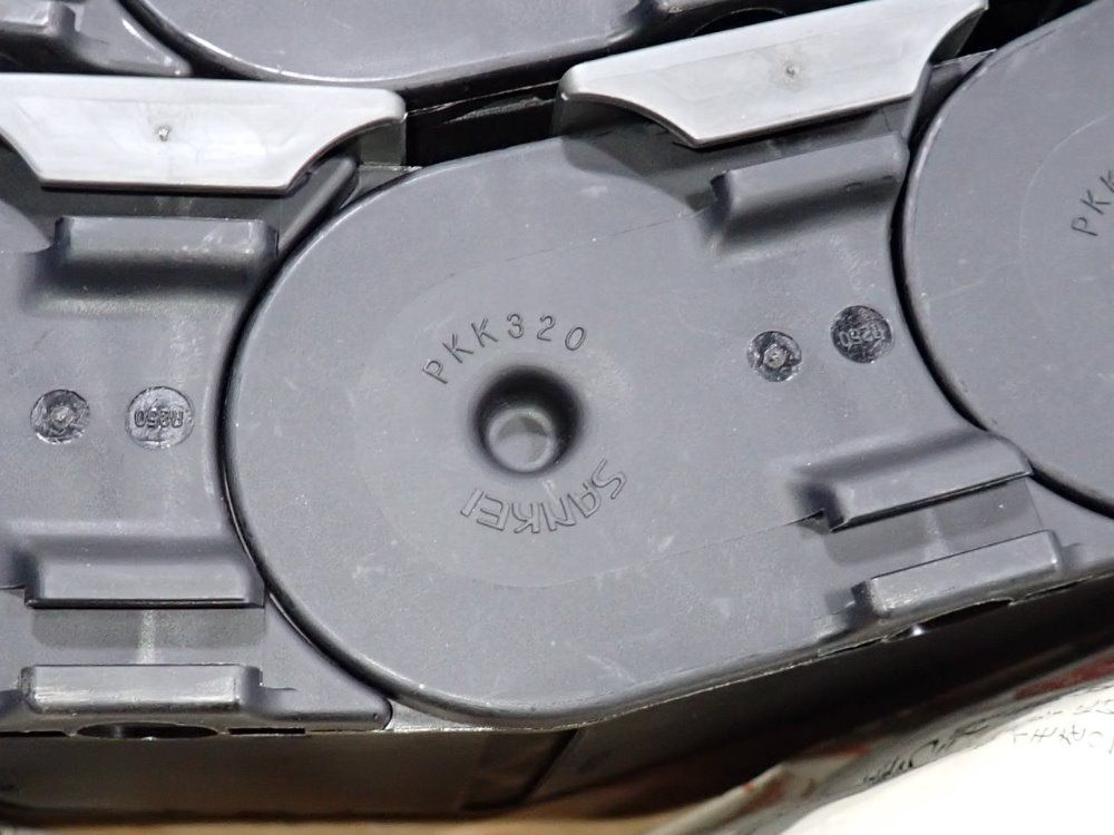 Sankei Cable Tracks - Pkk320-yd55