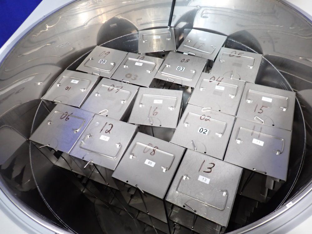 Thermo Fisher Scientific 31" Dia. X 30" Liquid Nitrogen Storage System - 7404