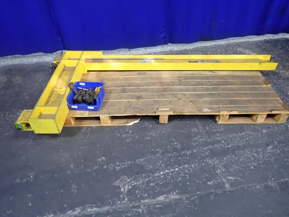 Contrx Industries 1/2 Ton Jib Crane