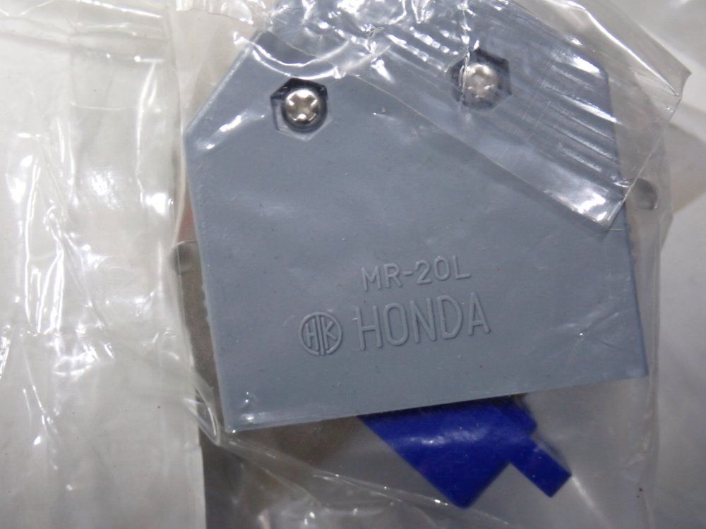 Honda Industrial Connectors - Mr-20l