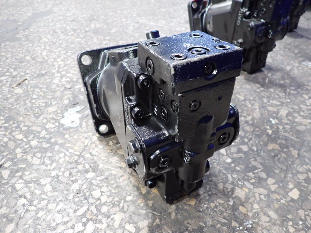 Danfoss Hydraulic Pump - 51v110 Rf1n