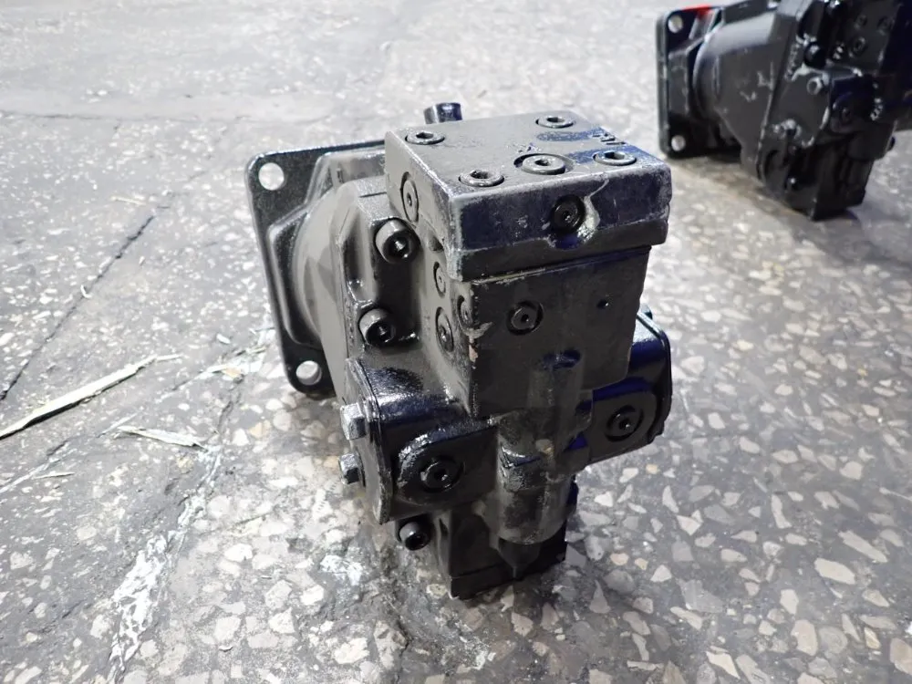 Danfoss Hydraulic Pump - 51v110 Rf1n