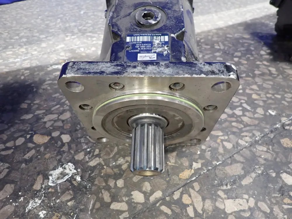 Danfoss Hydraulic Pump - 51v110 Rf1n