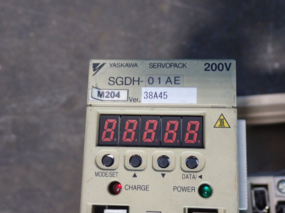 Allen Bradley, Yaskawa Electric, Netgear Servo Amplifier, Contactor, Ehternet Switch