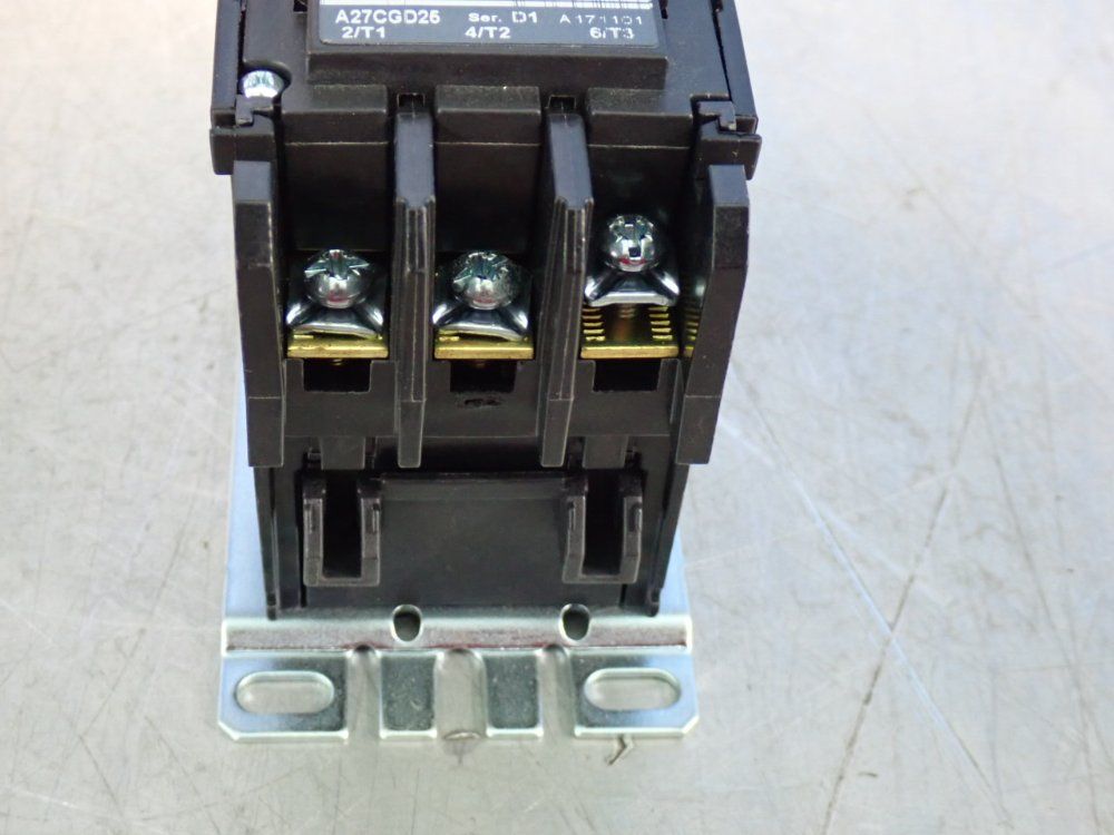 Eaton Contactor - C25dnd325b-gl