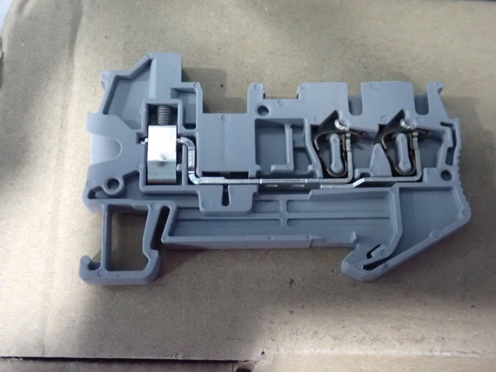 Eaton Terminal Blocks - Xbpu25d12