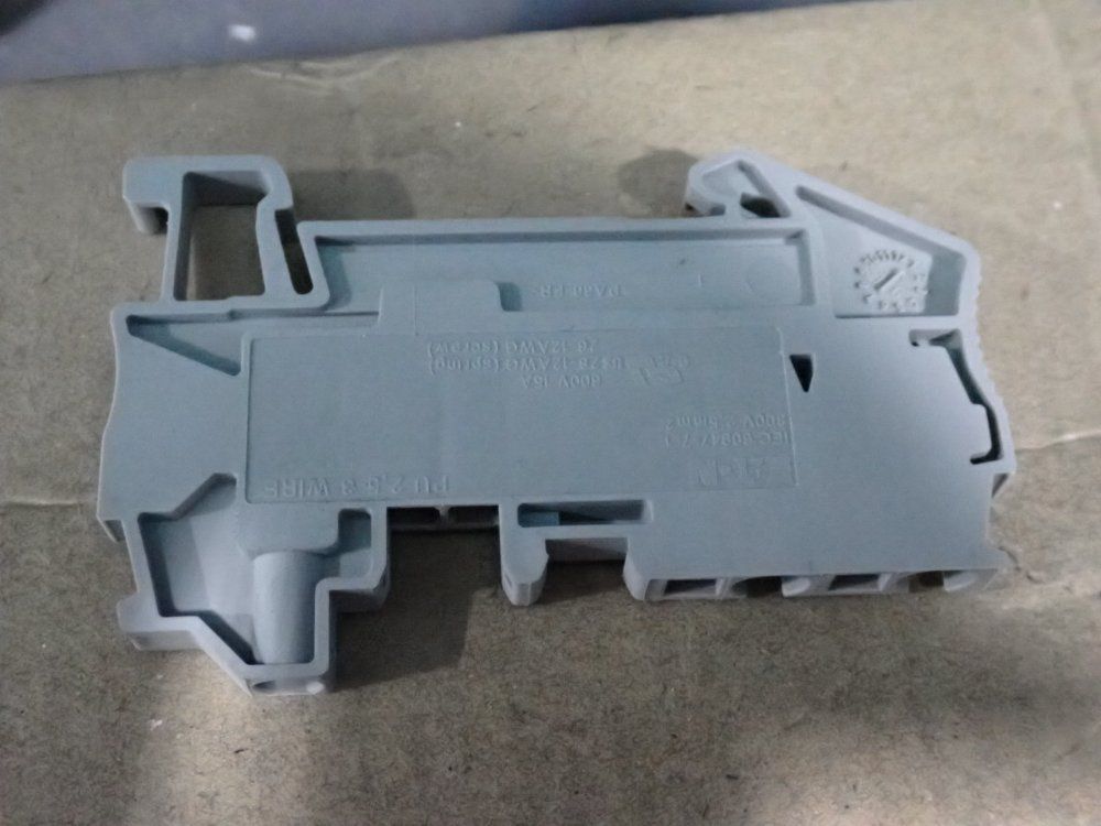 Eaton Terminal Blocks - Xbpu25d12