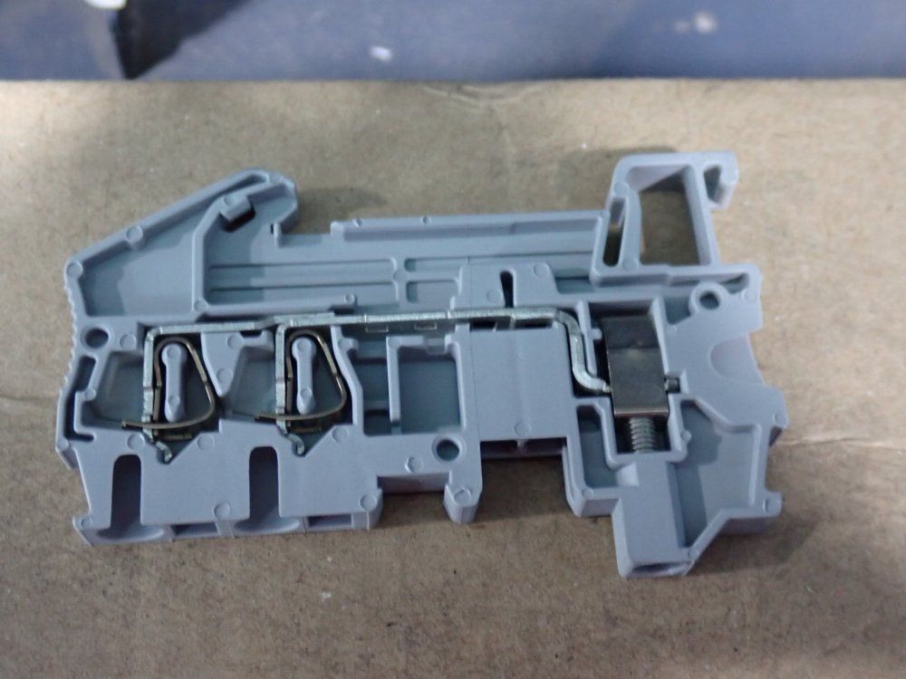 Eaton Terminal Blocks - Xbpu25d12