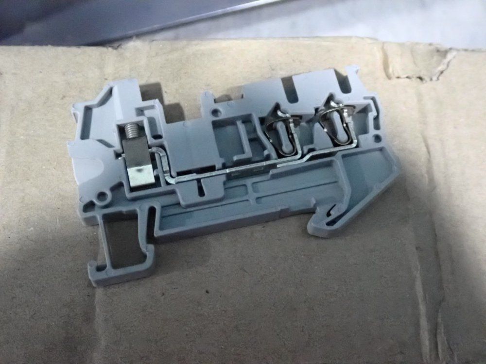 Eaton Terminal Blocks - Xbpu25d12