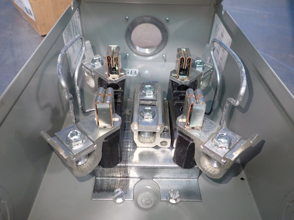 Eaton 200 Amp Meter Socket - 1004455b-ch