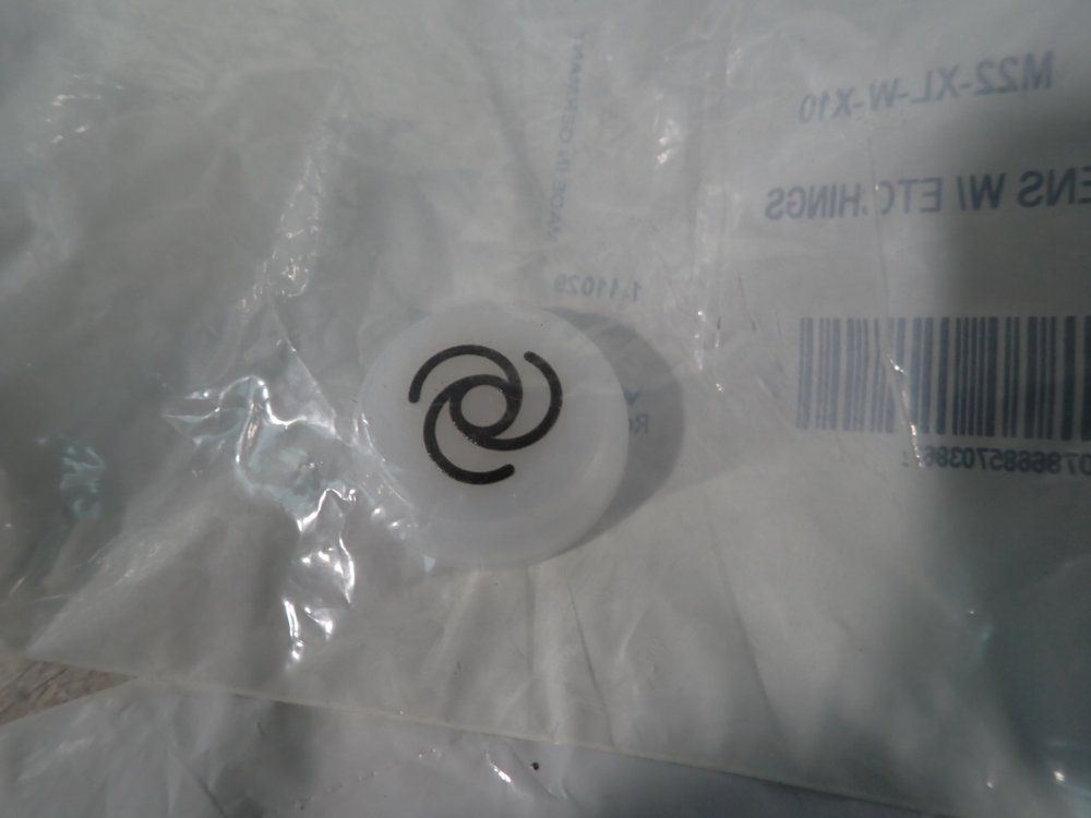 Eaton White Lens W/ Etching - M22-xl-w-x10