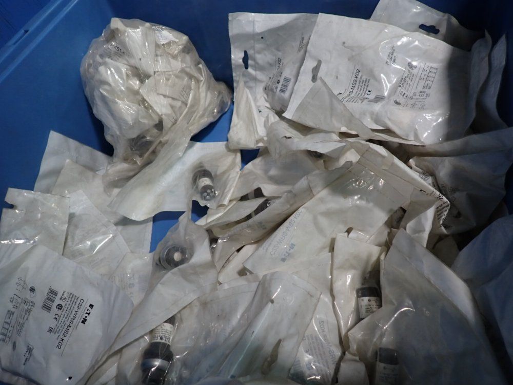 Eaton Key-operated Selector Switch - C22-wrs-ms2-k02