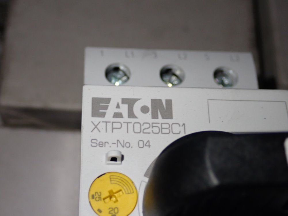 Eaton Contactors - Xtpt025bc1