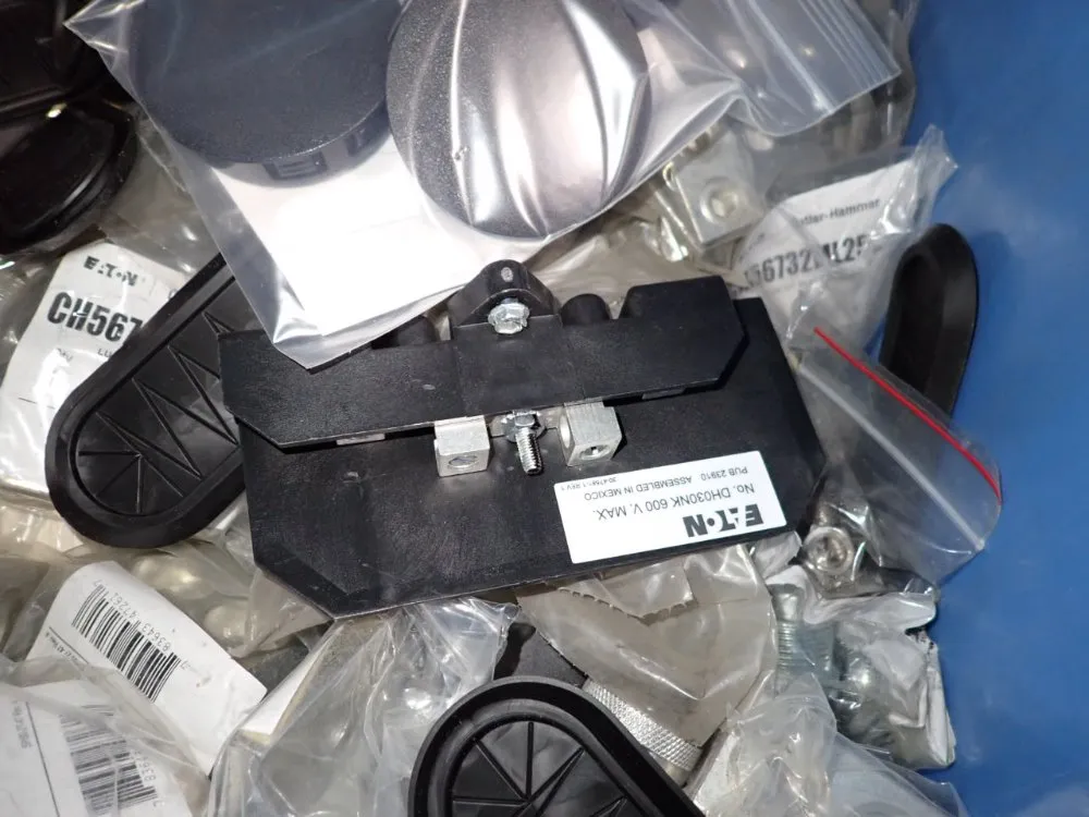 Eaton / Cutler-hammer Harddware