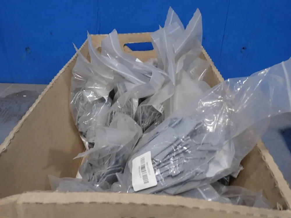 Eaton End Covers - Xbacqu25d12