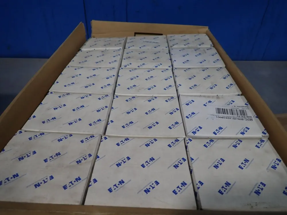 Eaton Lock-out Handles - Svb-sw-p3