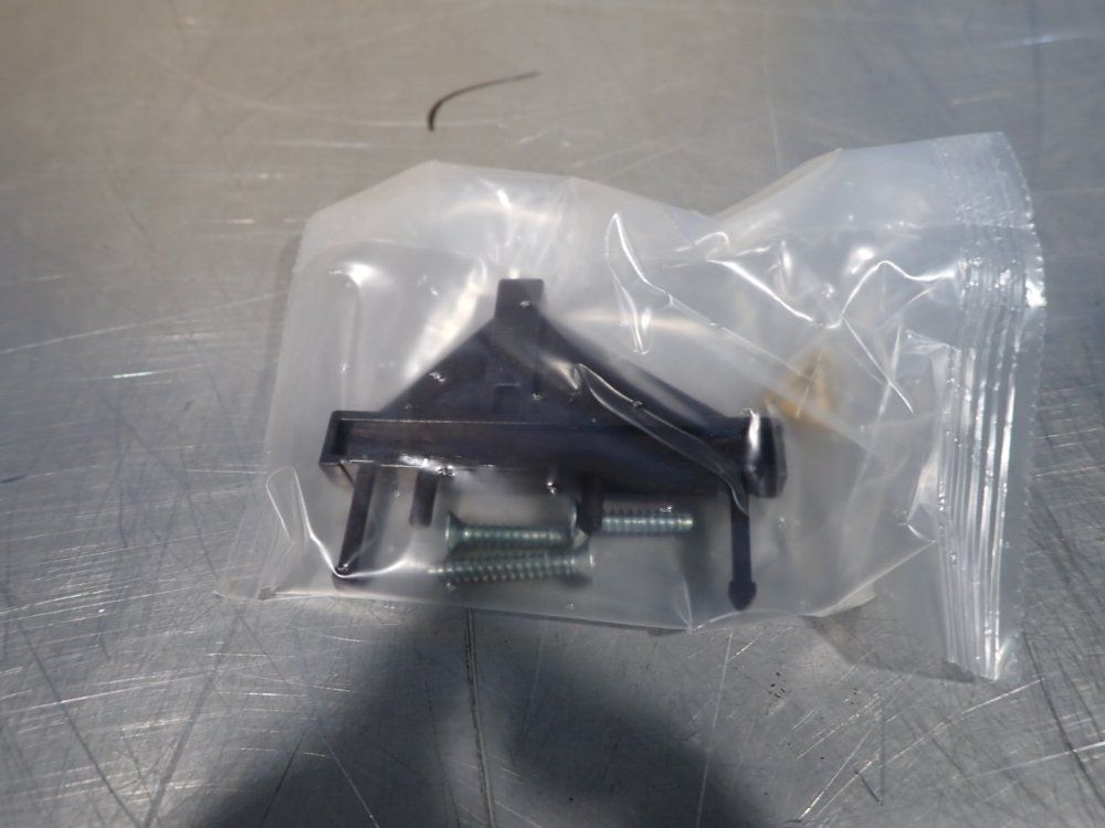 Eaton Lock-out Handles - Svb-sw-p3