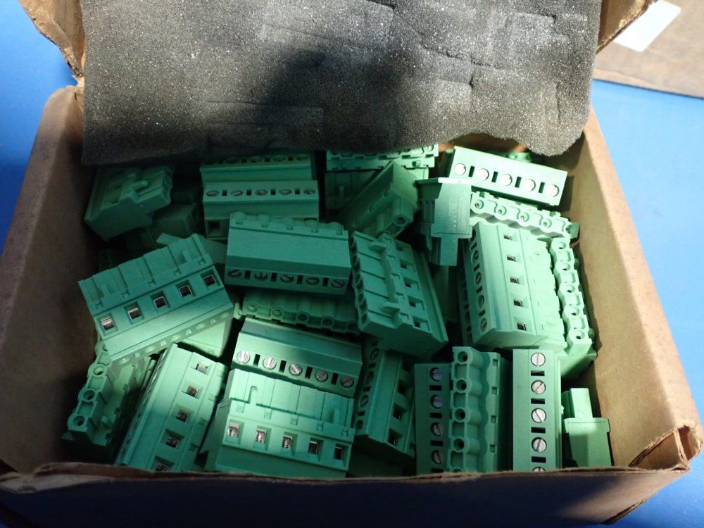 Eaton Ground Terminal Blocks, Connectors