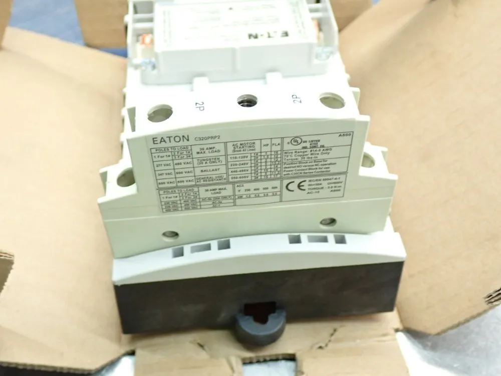 Eaton C30-series Lighting Contactor Unit - C30cne20a0