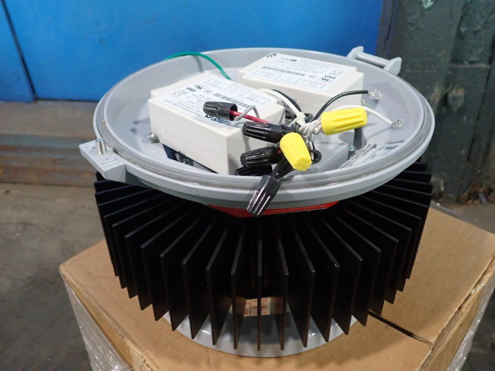 Cooper Crouse-hinds Led Light Fixtures - If1645 / Vmv