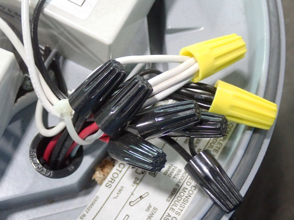 Cooper Crouse-hinds Led Light Fixtures - If1645 / Vmv