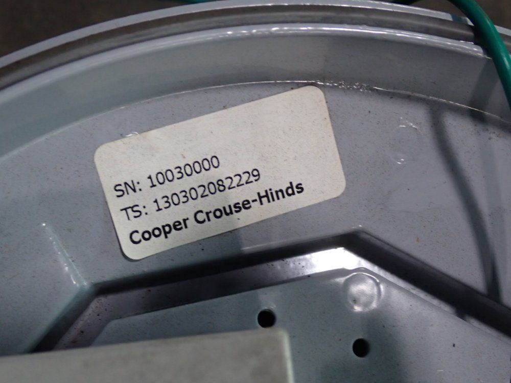 Cooper Crouse-hinds Led Light Fixtures - If1645 / Vmv