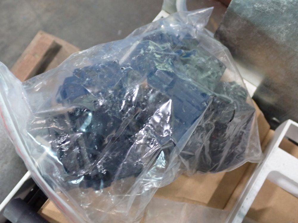 Eaton Molded Case Circuit Breaker Assembly