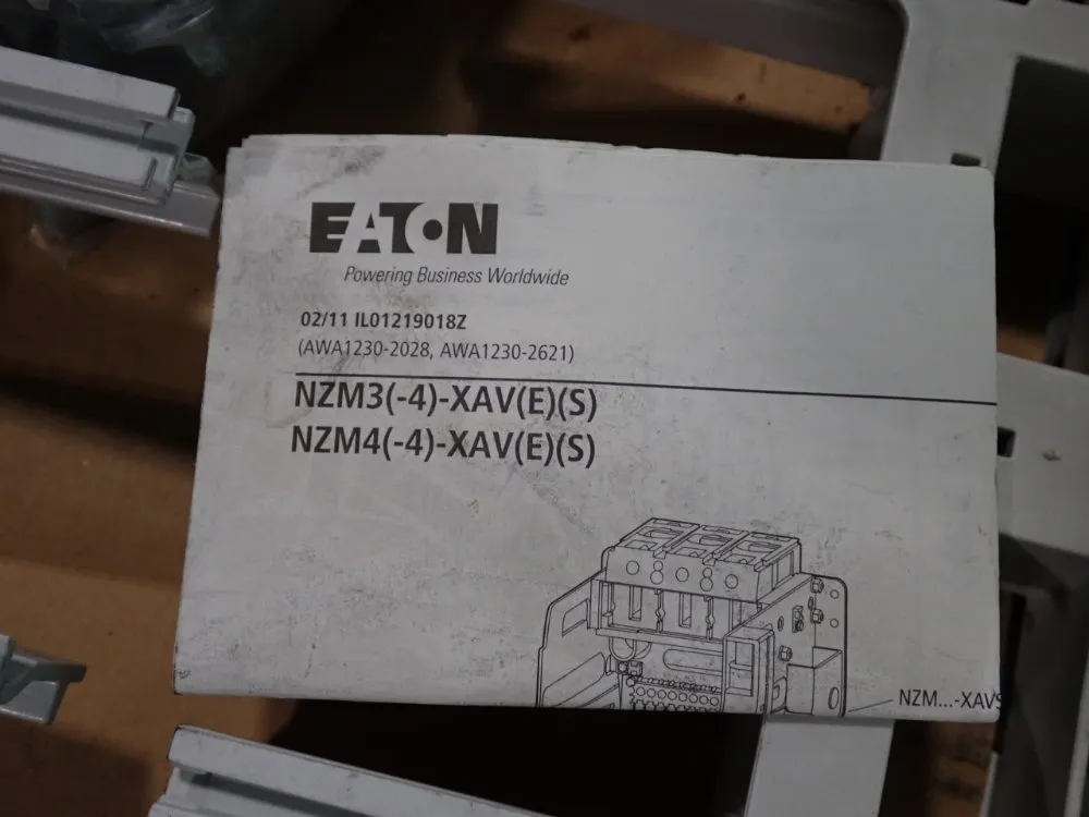 Eaton Molded Case Circuit Breaker Assembly